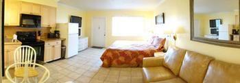 White Sands Beach Resort Holmes Beach Exteriör bild