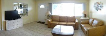 White Sands Beach Resort Holmes Beach Exteriör bild